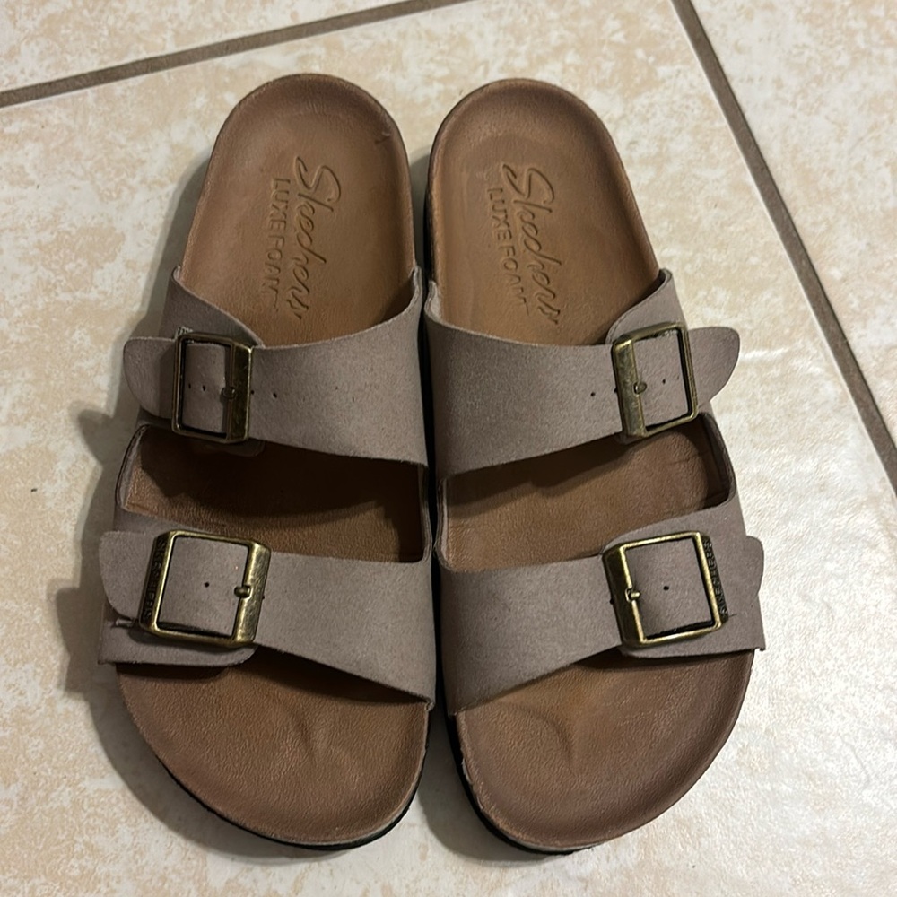 Skechers luxe foam sandals